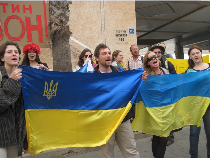 На Украине прозрели: визовый режим с РФ - катастрофа и выстрел себе в ногу