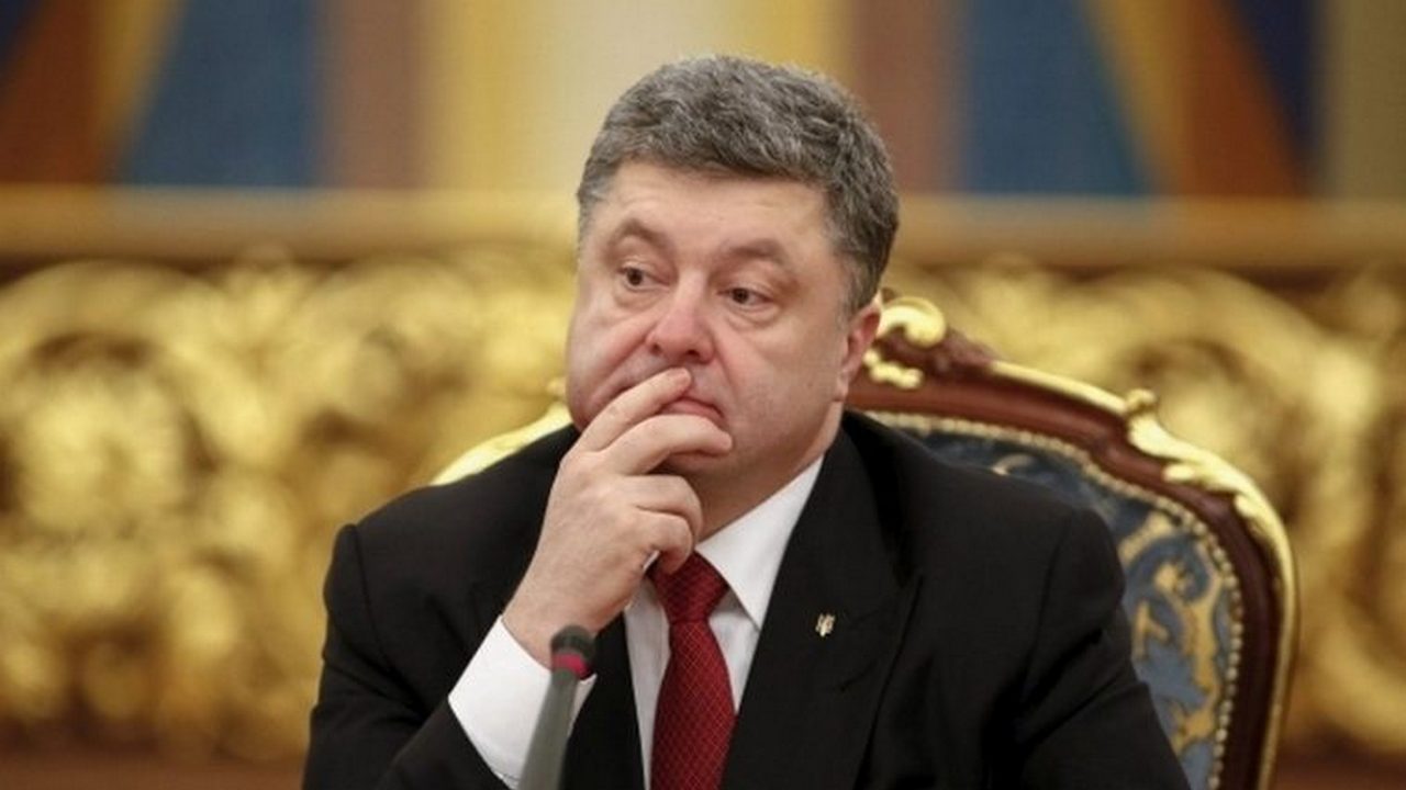 «Потешные» санкции Петра Порошенко