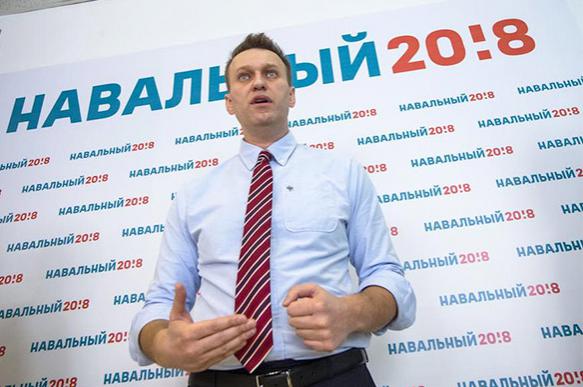 Навальный отстранен от выборов. Но это ничего не значит: он непотопляем