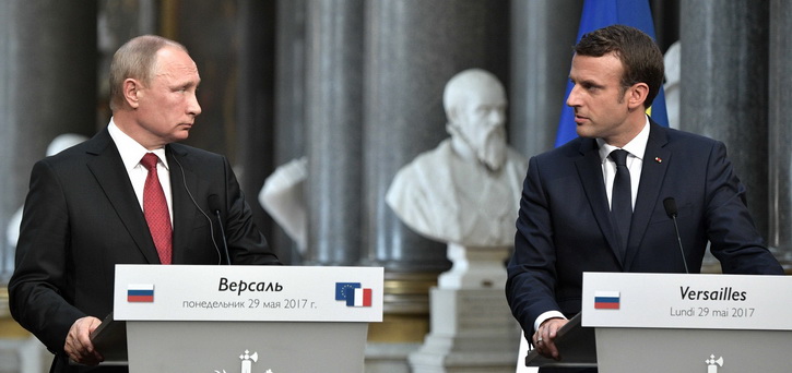На канале Порошенко продолжается истерика из-за заявления Путина во Франции