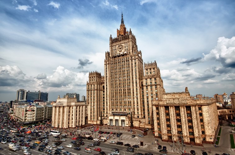Россия пообещала жестко ответить на высылку дипломатов из Молдавии