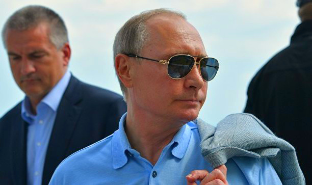 Соцсети бурлят: приезд Путина в Крым вызвал «бешенство» у патриотов Украины
