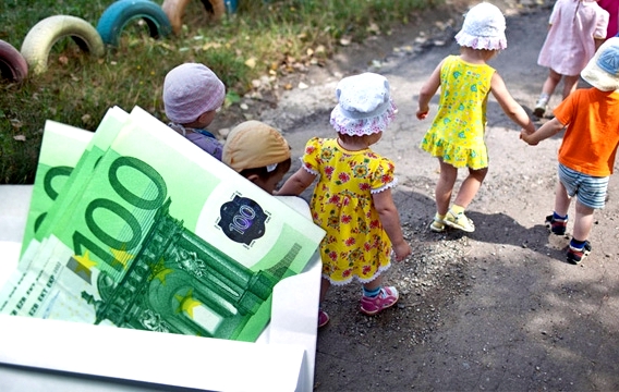 Содомиты купили на Украине право растления детей
