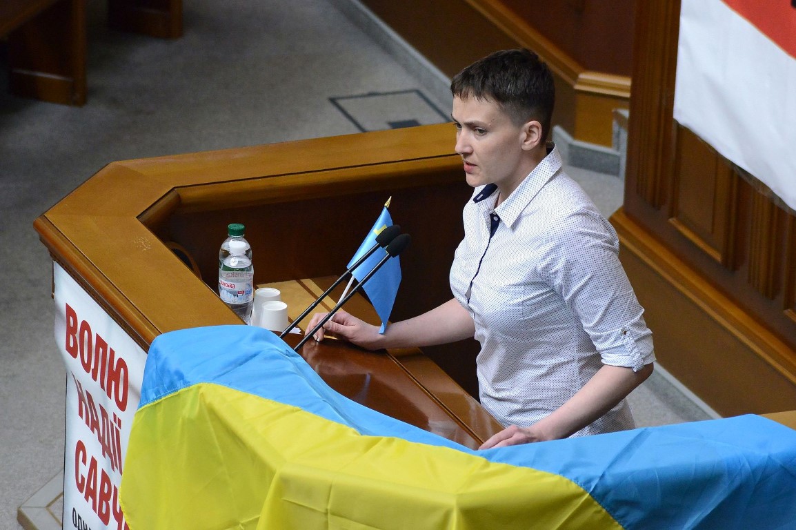 Савченко: Безвиз с Россией - клоунада Порошенко для тупых диванных войск