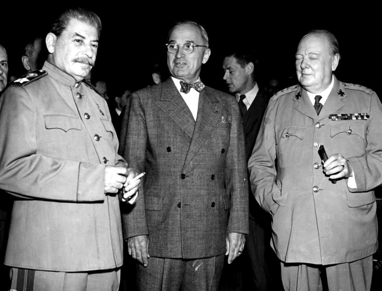 Опыт правильной дружбы с Западом: как Сталин продавил США