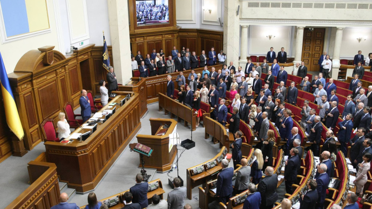 Депутаты Рады таскаются по психиатрам, чтобы "отпустило"
