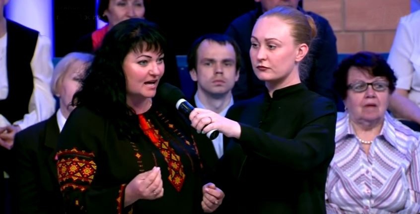 Украинке, ответившей Ковтуну в эфире российского ТВ, грозят судом на Родине