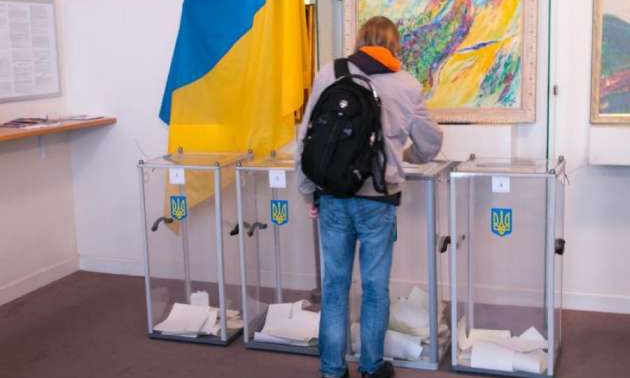 Кого поддержат украинцы на досрочных президентских выборах