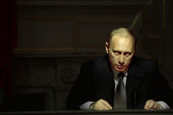 Раскрыта история самой «зловещей» фотографии Путина