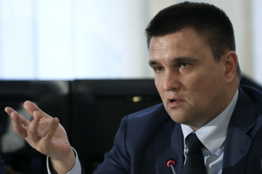 Климкин признал проблемы от возможного введения виз с Россией