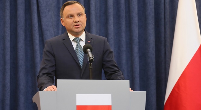 Президент Польши Анджей Дуда наложил вето на два законопроекта
