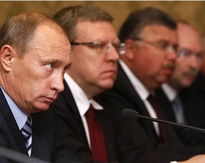 Путин и заговор элиты: кто кого опередит?