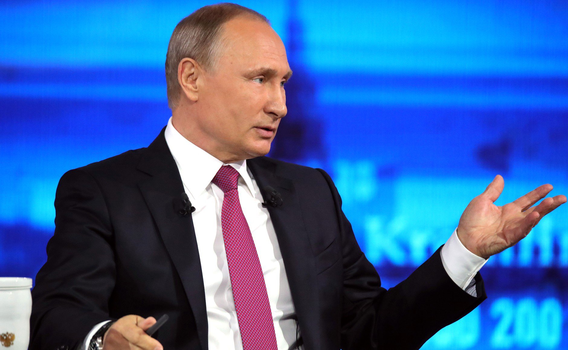 Путин: Независимо от внешних факторов мы будем поддерживать Донбасс