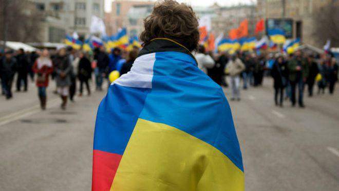 Как толпа украинцев встретила русских в Одессе