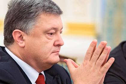 Тревожный звонок для киевской хунты: Штаты намерены тихо слить Порошенко
