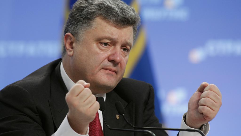 В Сети подняли на смех Порошенко, назначившего постпреда в Крыму