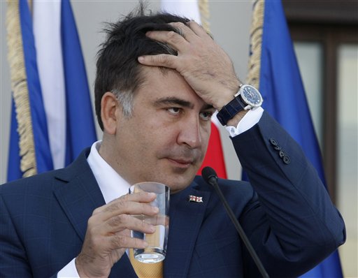 Пожиратель галстуков Саакашвили ищет работу: под прицелом Беларусь