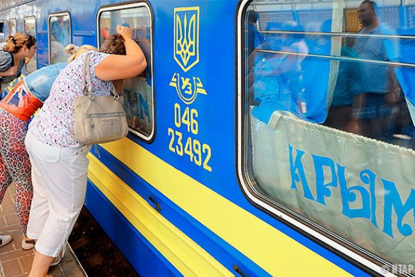 С оружием в руках: В Киеве дали «совет» украинцам, как нужно ездить в Крым