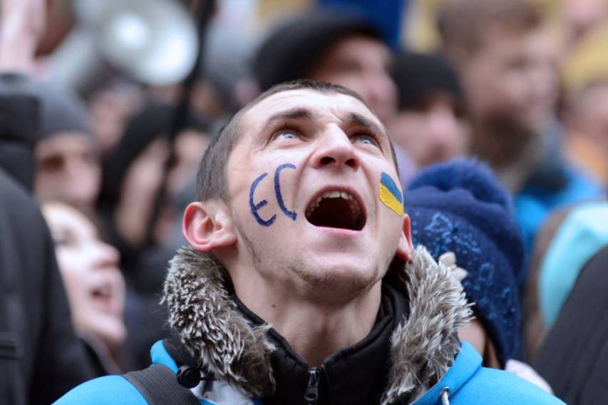 Украинские политики продолжают лгать об ассоциации с ЕС