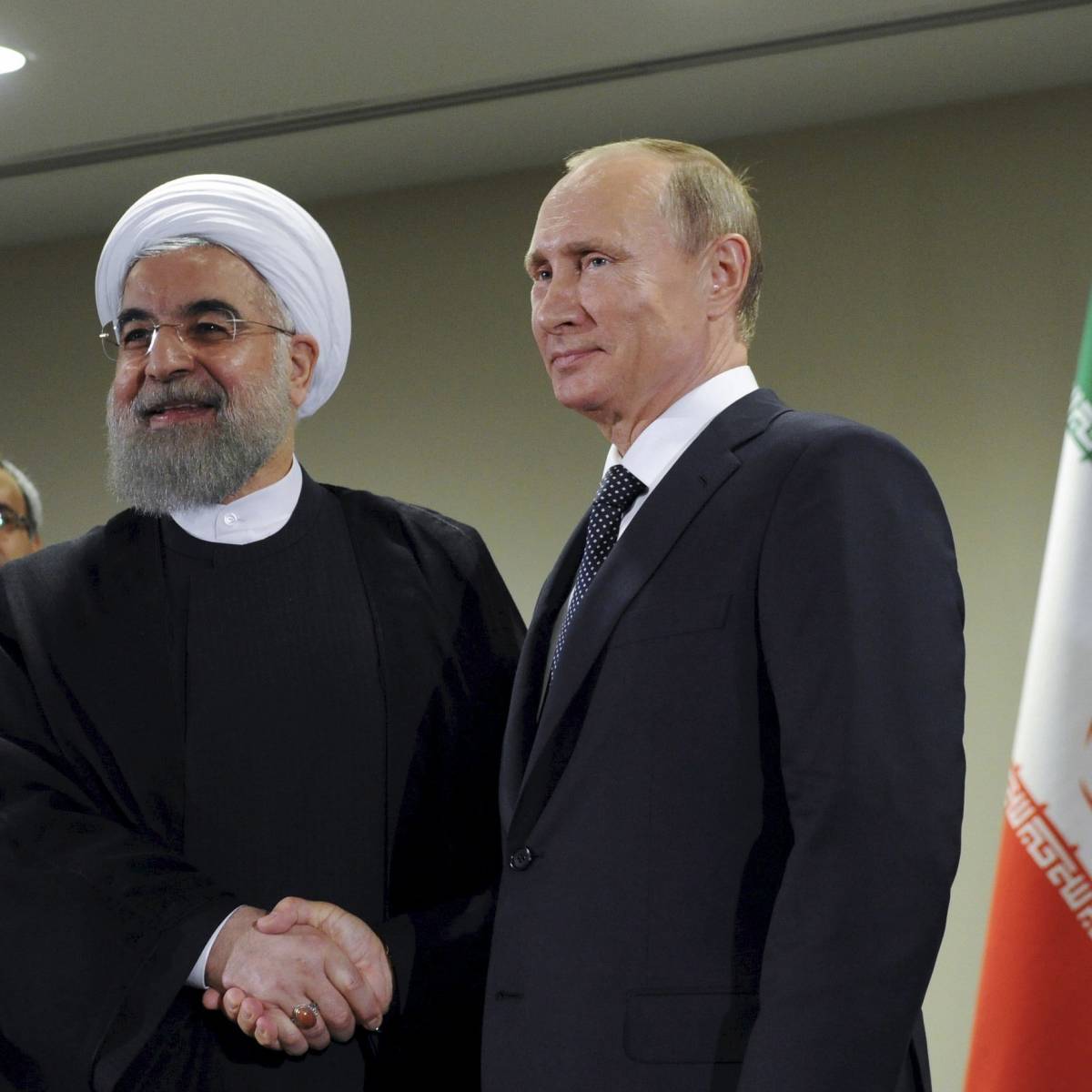 В новый заговор против Ирана хотят вовлечь Россию