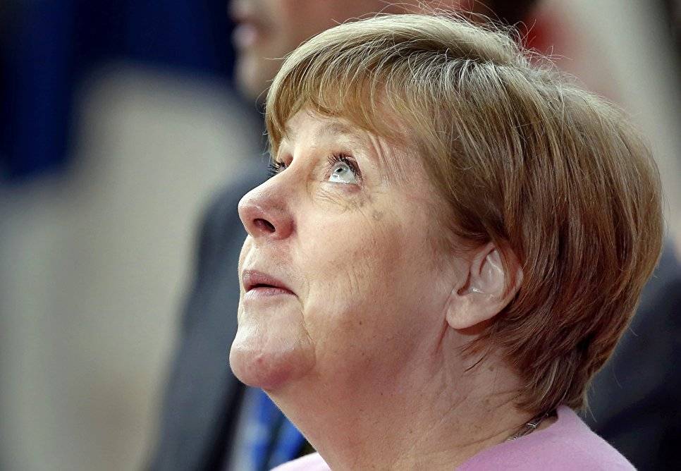 СМИ опубликовали сценарий, при котором Меркель признает Крым российским