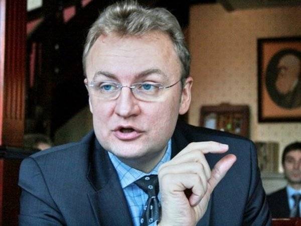 Скандал на Украине: Мэр Львова заговорил по-русски и похвалил Путина