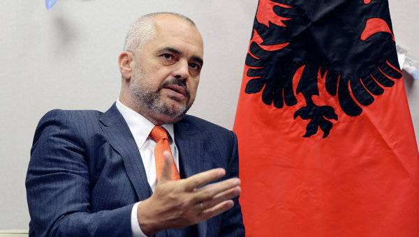 Эди Рама призвал признать независимость Косово