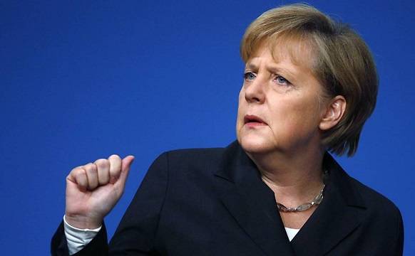 Охота на Меркель открыта: двухпартийная система в прошлом