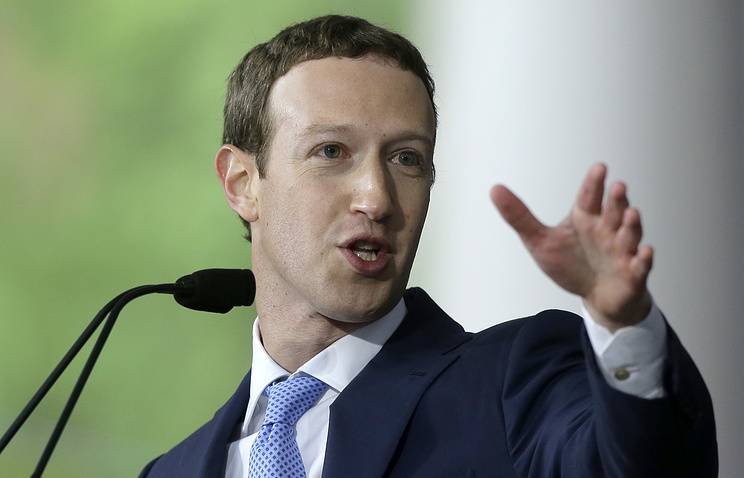 Цукерберг отверг критику Трампа, обвинившего Facebook в сговоре против него