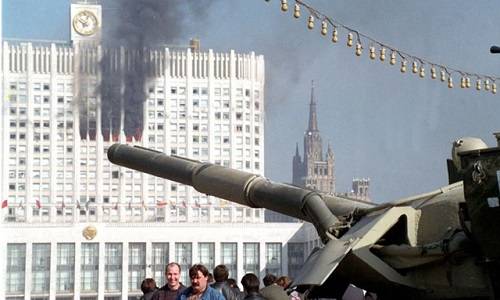 4 октября 1993-го США разбили Россию. И мы этот разбой не изжили до сих пор