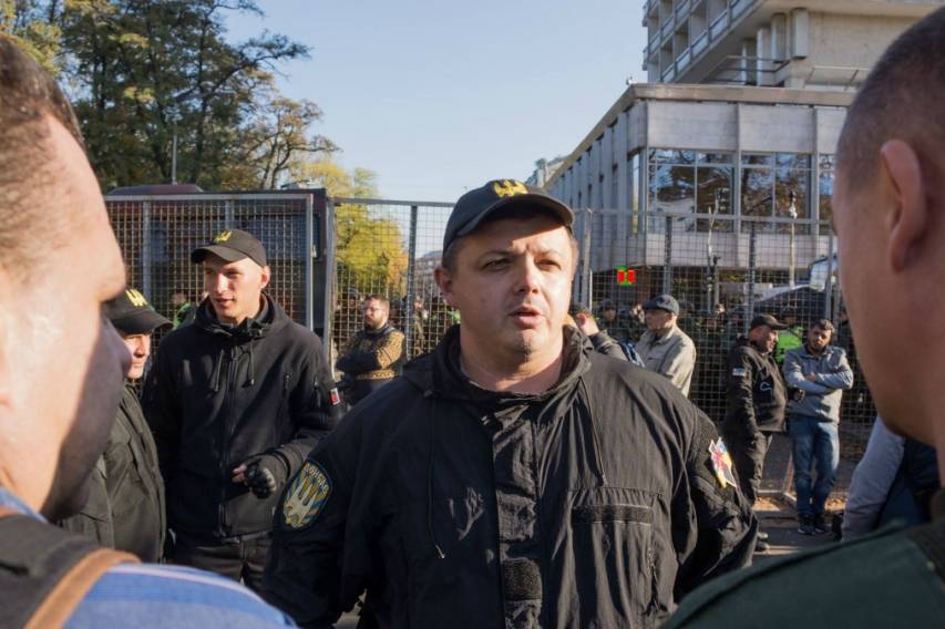Майдан готовит удар: Семенченко назвал дату расправы над режимом Порошенко
