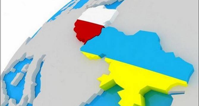 Украина довела конфликт с Польшей до "точки невозврата"