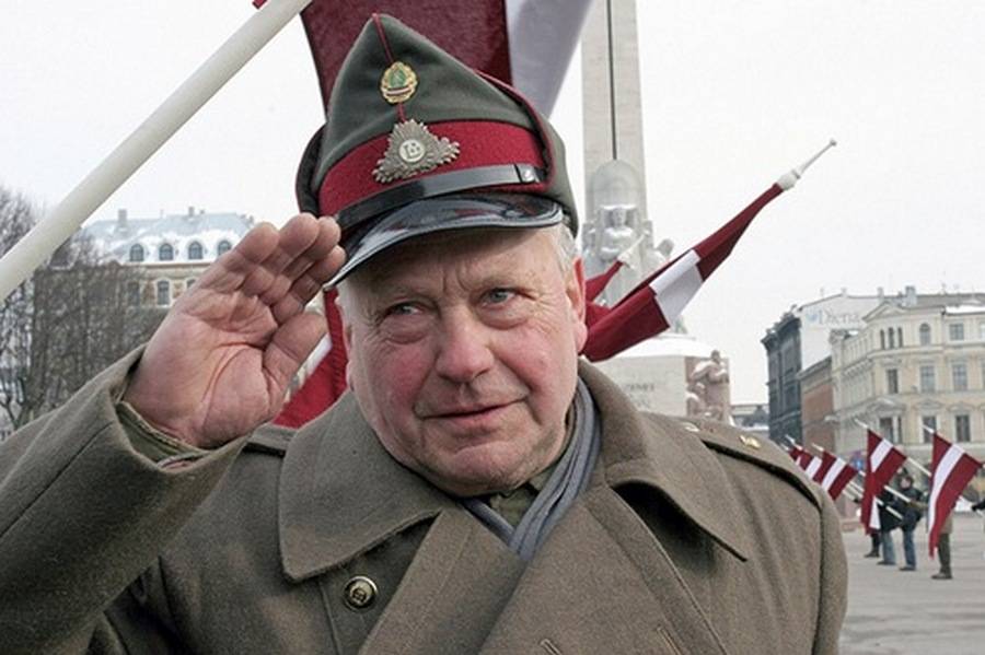 Латвия законодательно приравняла воинов-освободителей к фашистам