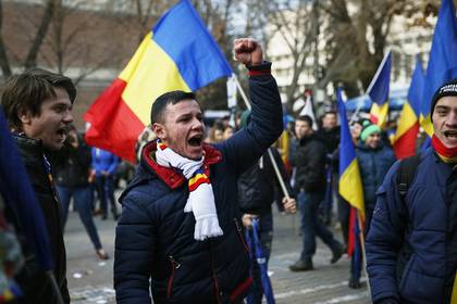 «Кусок украинского пирога» для Румынии: Бухарест «приватизирует» Черновцы