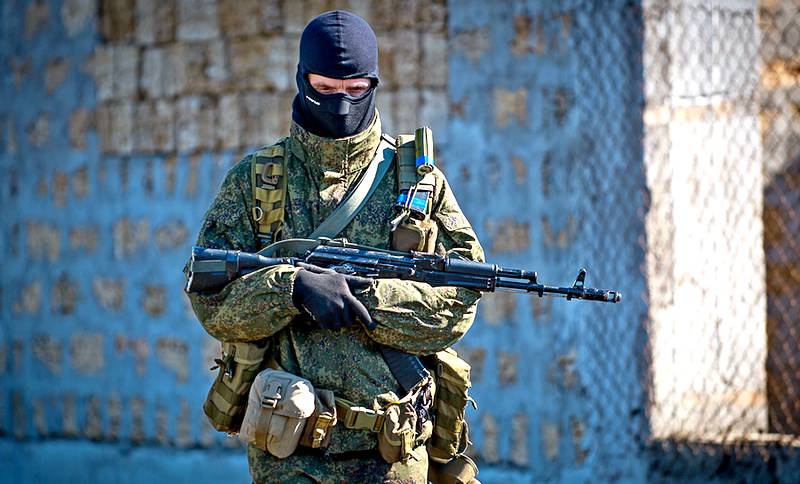 Очевидец о "перевороте" в Луганске: ни стрельбы, ни паники