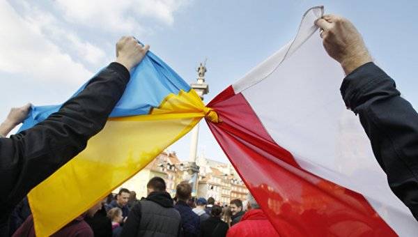 "Бандеровка!" Украинцы рассказали, как в Польше реагируют на мову
