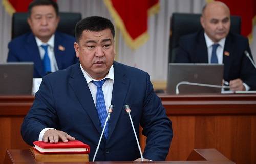 Новый состав правительства Кыргызстана в лицах