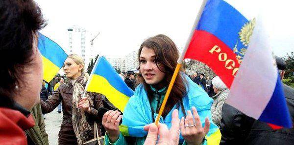 Кто и зачем запрещает украинцам выезд в Россию