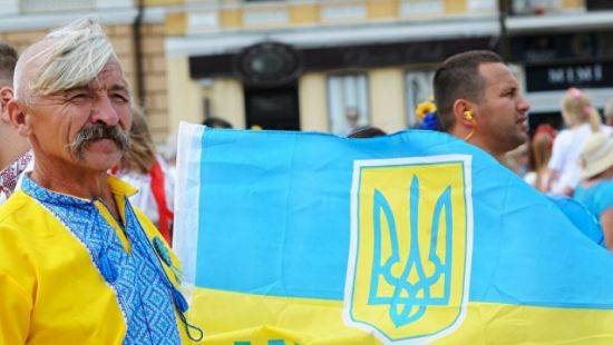 Стало известно, что россияне пожелали украинцам в День Конституции