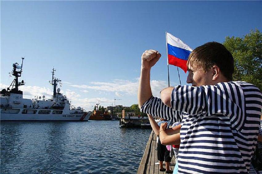 Киев вернули с небес на землю: русский флот в Крыму навсегда