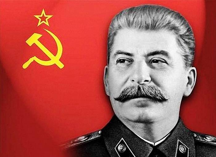 Почему русские любят Сталина?