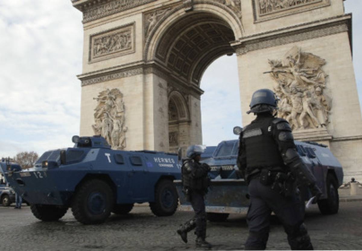 Почему провалился «переворот» во Франции 8 декабря