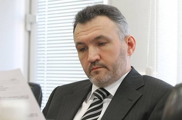 Ренат Кузьмин: Порошенко будут судить за вмешательство в церковные дела