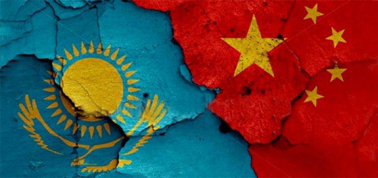 Опасные игры чреваты для Казахстана поглощением со стороны Китая