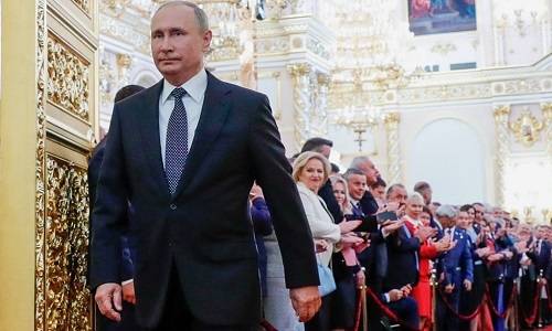 О бархатном сценарии ухода Путина в 2024 году