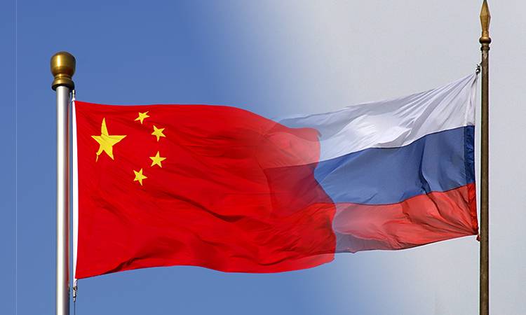 Запад пытается противопоставить Россию и Китай друг другу