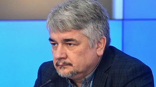 Ищенко: стратегия «мы опять всех победили» еще аукнется Киеву