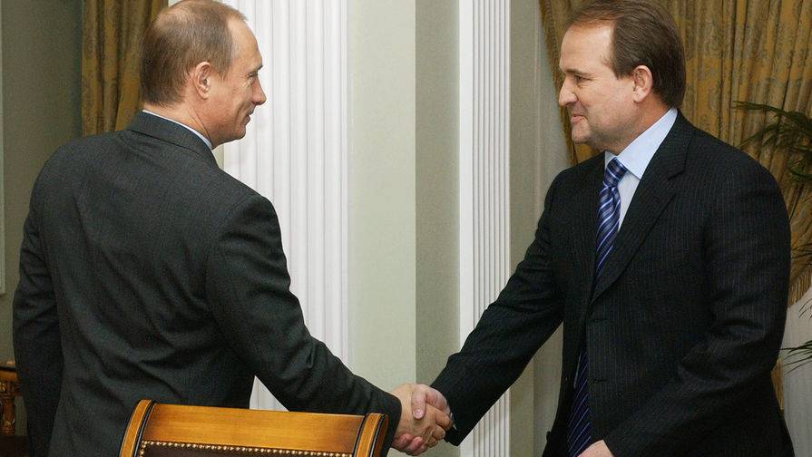 Путин оценил политические стремления Медведчука в ходе встречи на ВЭФ