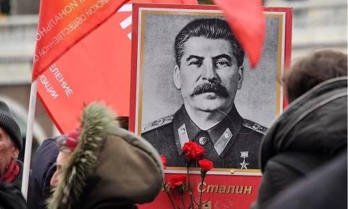 Мы думаем, что судим Сталина – но это он нас судит с высоты его бессмертия