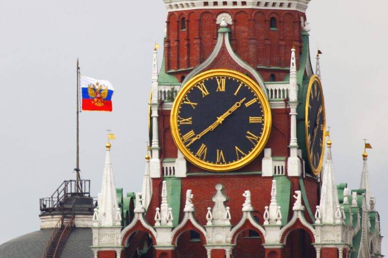 РФ ждет окончания кризиса, чтобы «поглотить» ослабевшую Беларусь целиком
